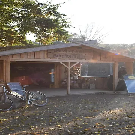 펜션 In Wendorf, Cleaning Included